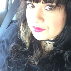 Meet your Posher, Stephanni